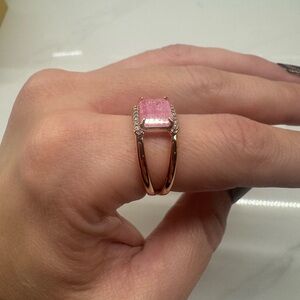 Elegant rose gold and Pink Stone Gold Ring